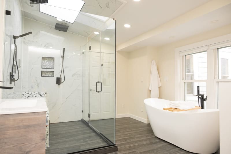 The steam shower and soaking tub from the other side